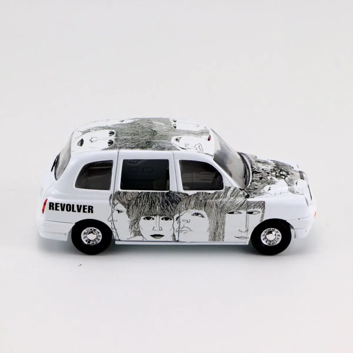 Beatles London Taxi - Revolver, die cast - Image 4