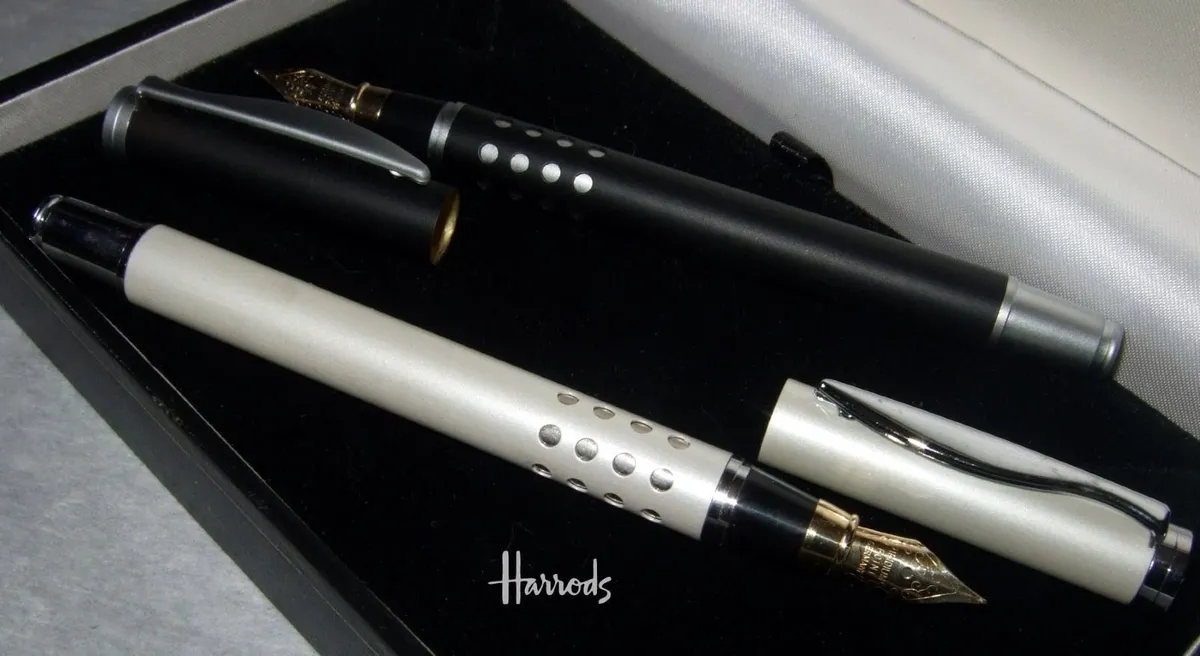 Pristine Vintage Harrods 2-Piece Fountain Pen Set - Image 1