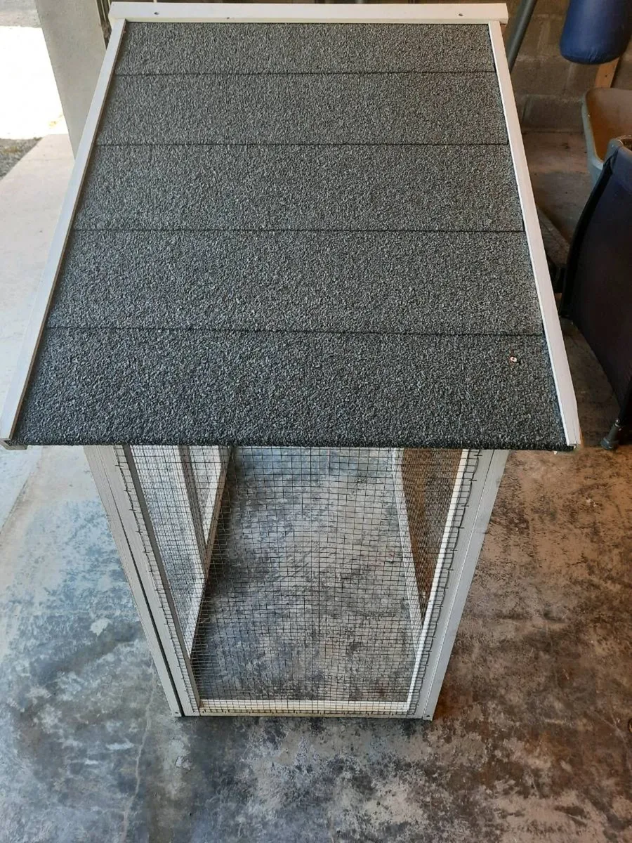 Chicken Coop - Image 3