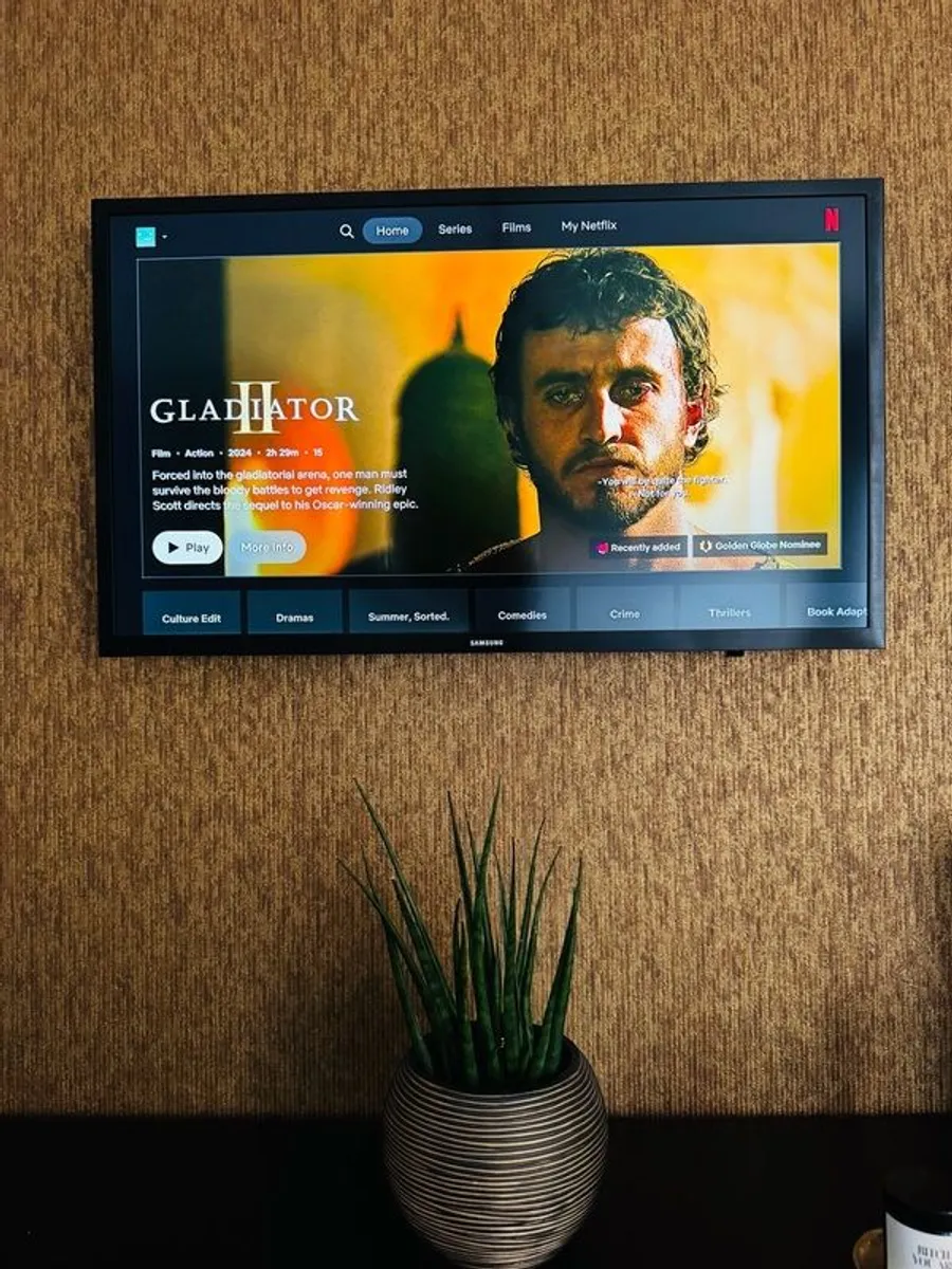 Smart Tv Samsung 32" - Image 4