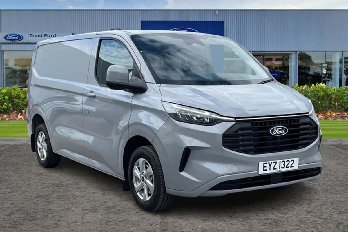 Ford Transit Custom 2.0 320 EcoBlue Limited Panel - Image 1