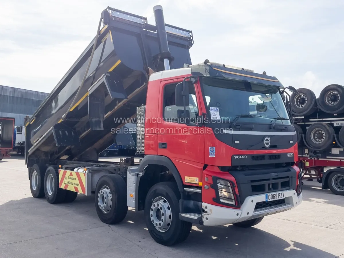 2020 VOLVO FMX 420 TIPPER - Image 2