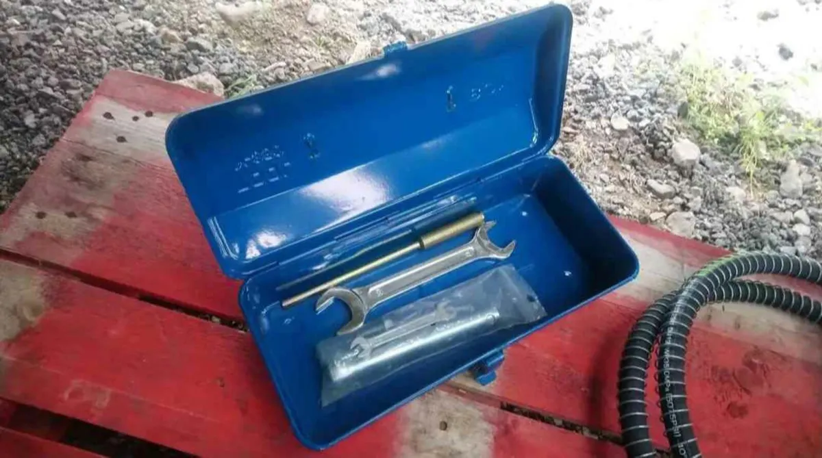 MINI DIGGER ROCK HAMMER KIT 25mm pins - Image 4