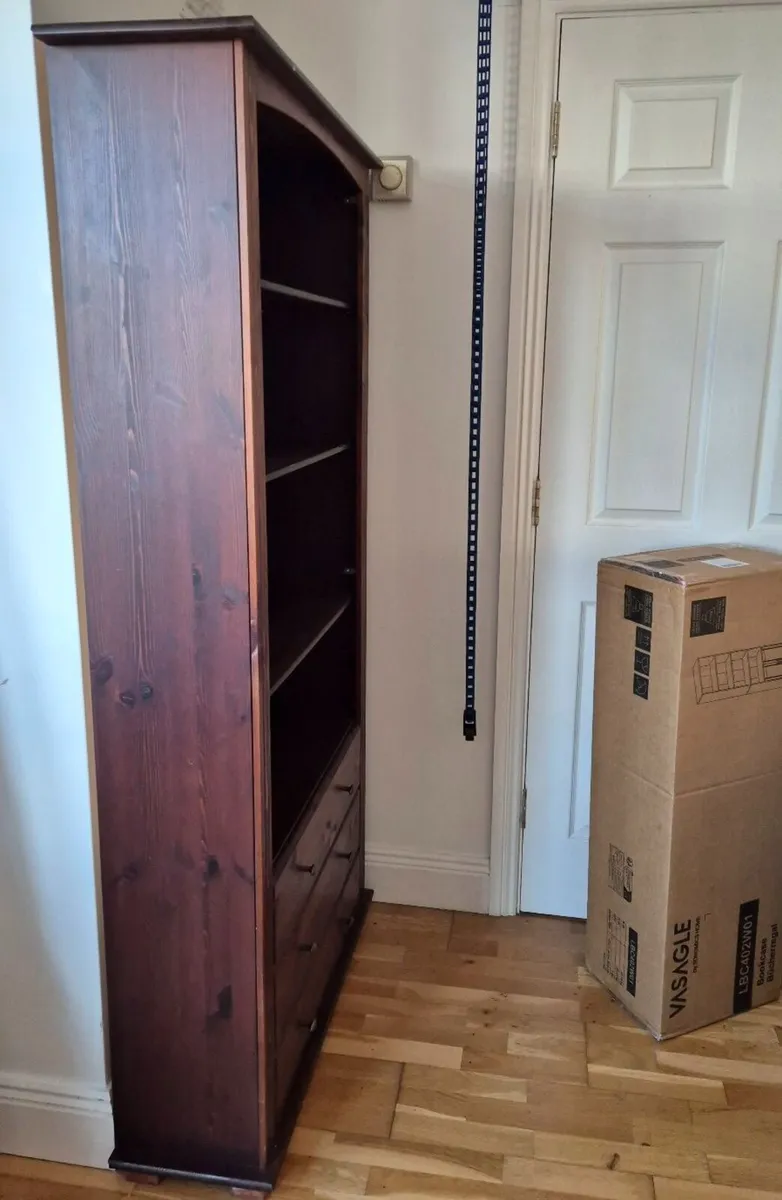 Living room cabinet with drawers and shelves - Image 2