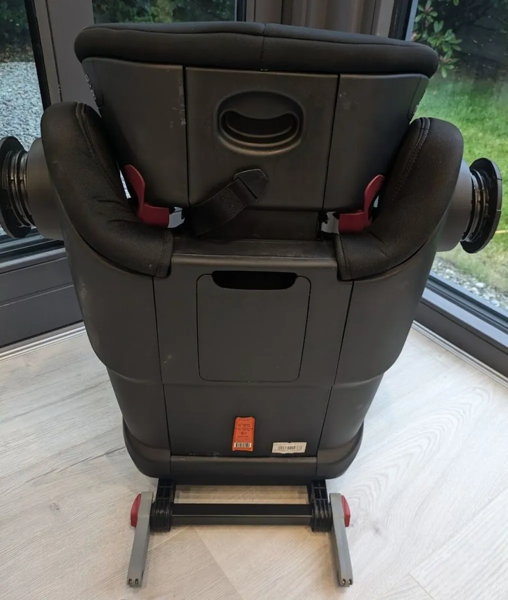 Britax Romer Kidfix III S XP & SICT Car Seat Black - Image 4