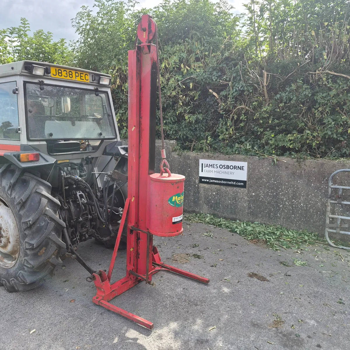 Malone Post Driver - Image 1