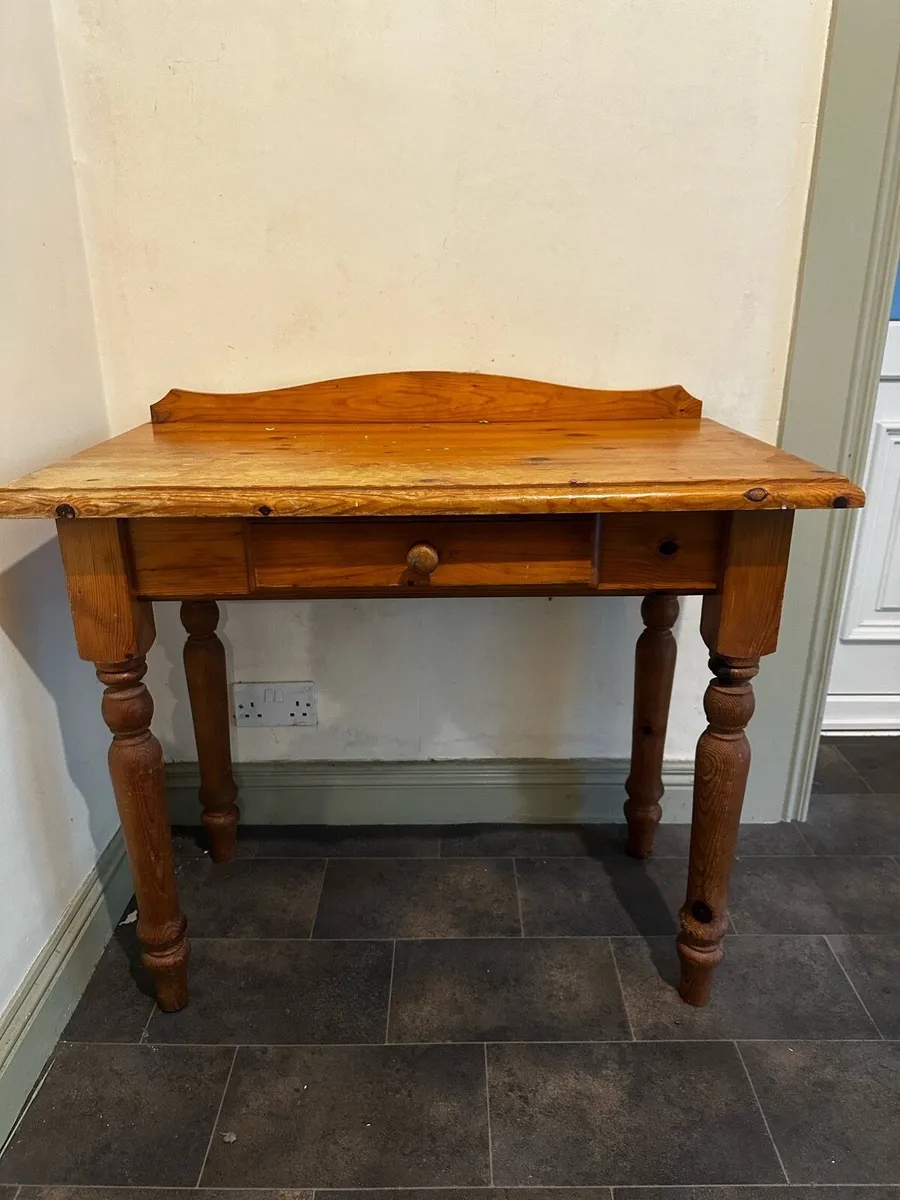 Desk - Image 1