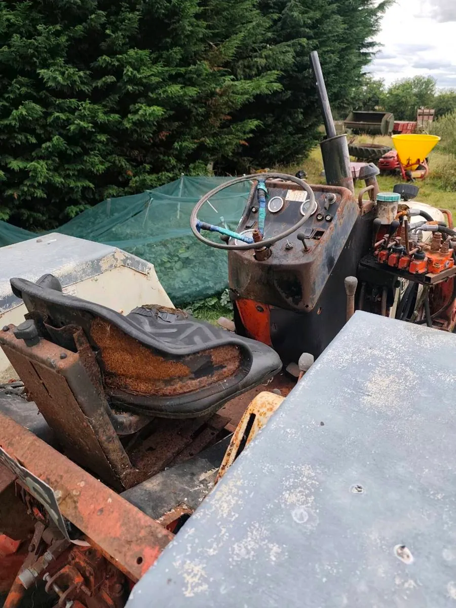 David brown tractor - Image 4