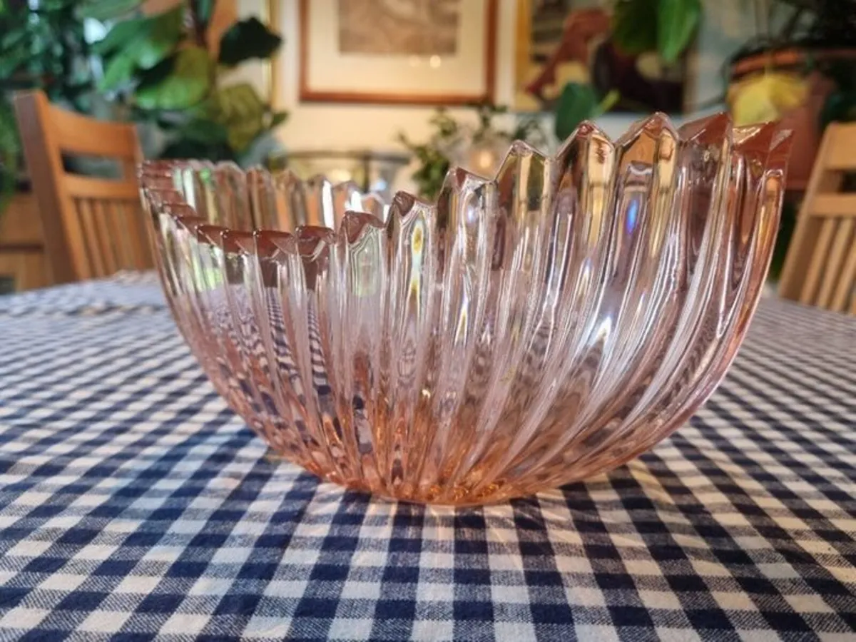Art Deco style glass bowl - Image 3