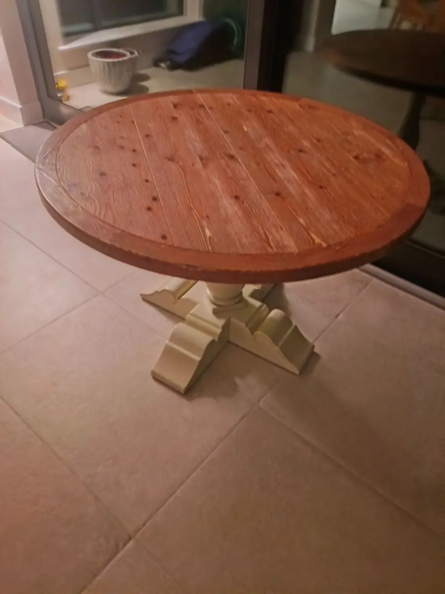 Dining room table - Image 4