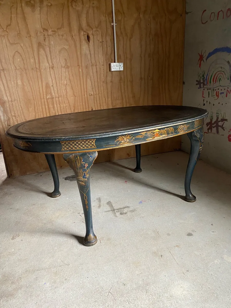 Antique Hand-Painted chinoiserio table & 4 tables - Image 3