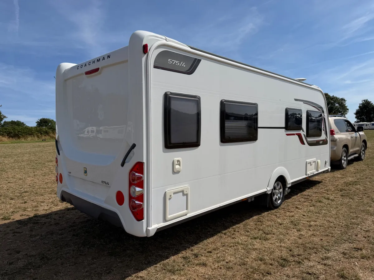 Coachman VIP 575/4 – Top-of-the-Range - Image 2