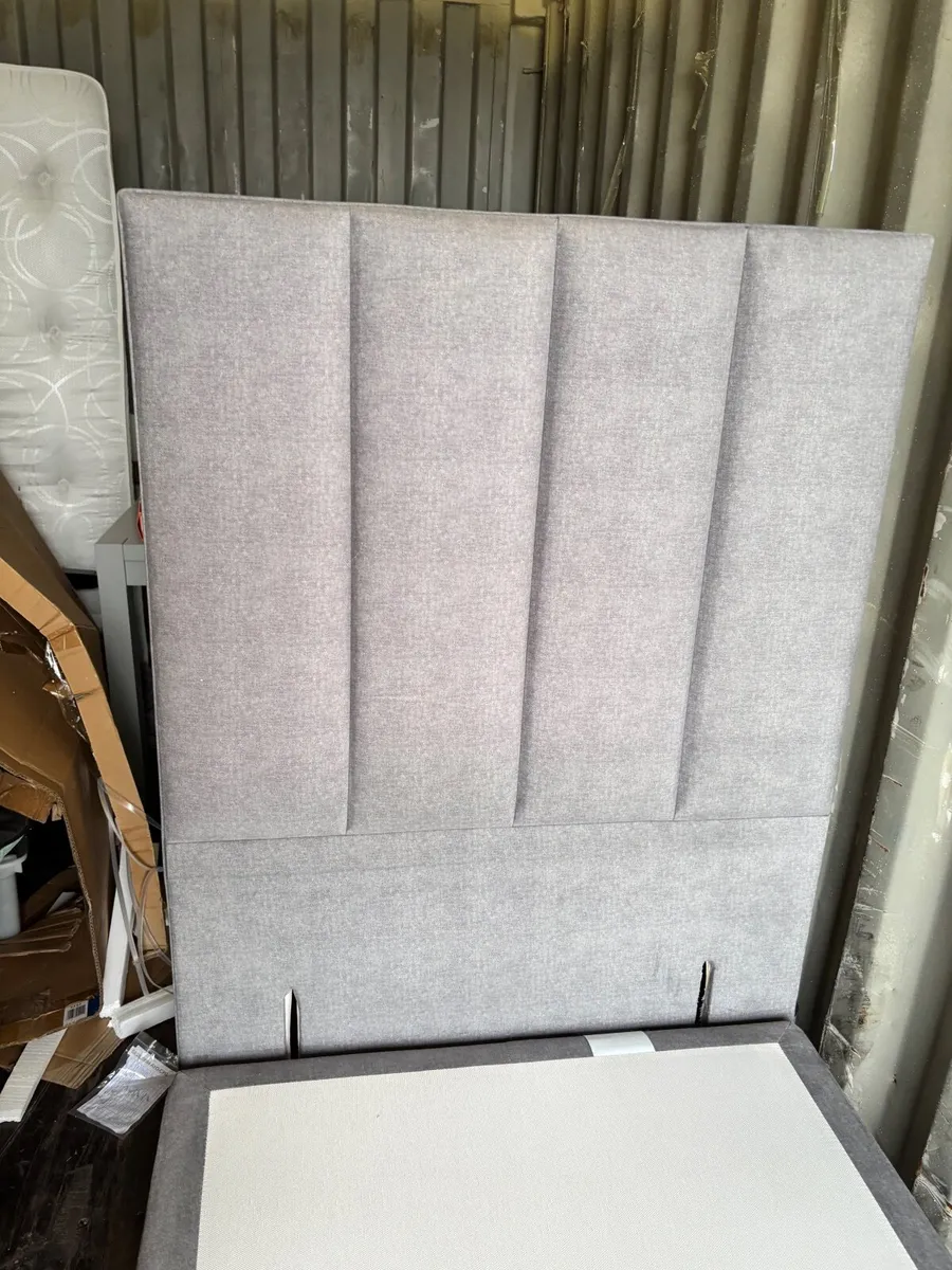 Single bed - Image 2