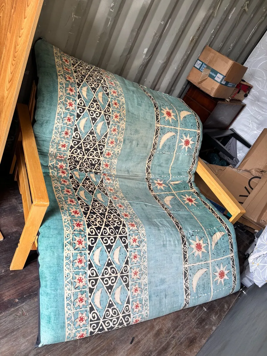 Futon - Image 3