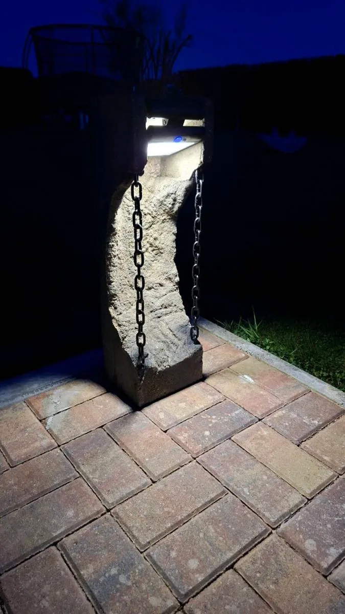 Concrete lamp stand - Image 2