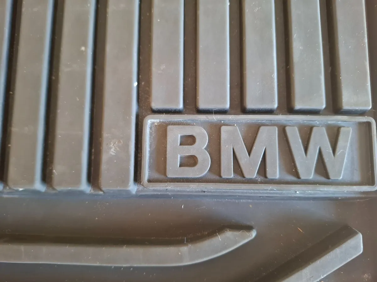 BMW Rubber Mats (4) Genuine BMW - Image 1