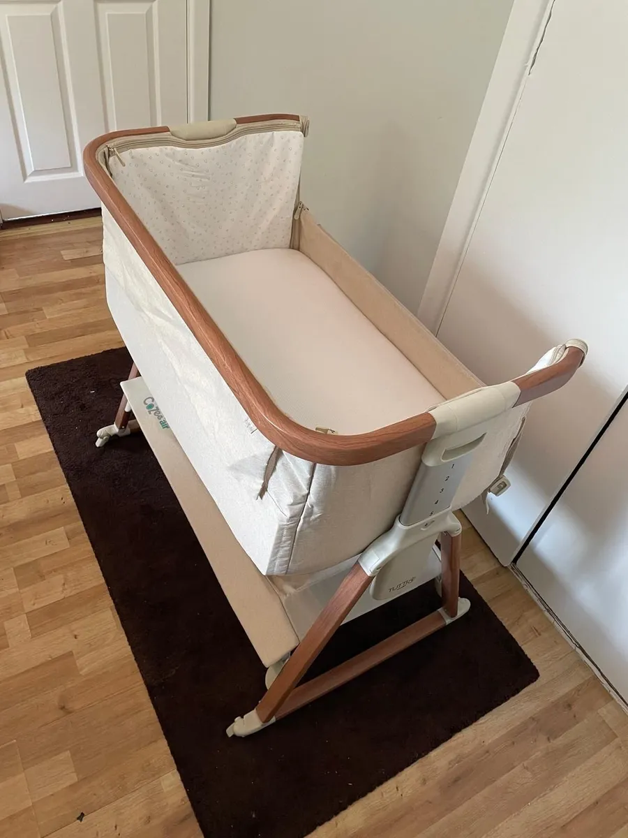 Tutti Bambini CoZee Air Bedside Crib – Scandinavia - Image 1