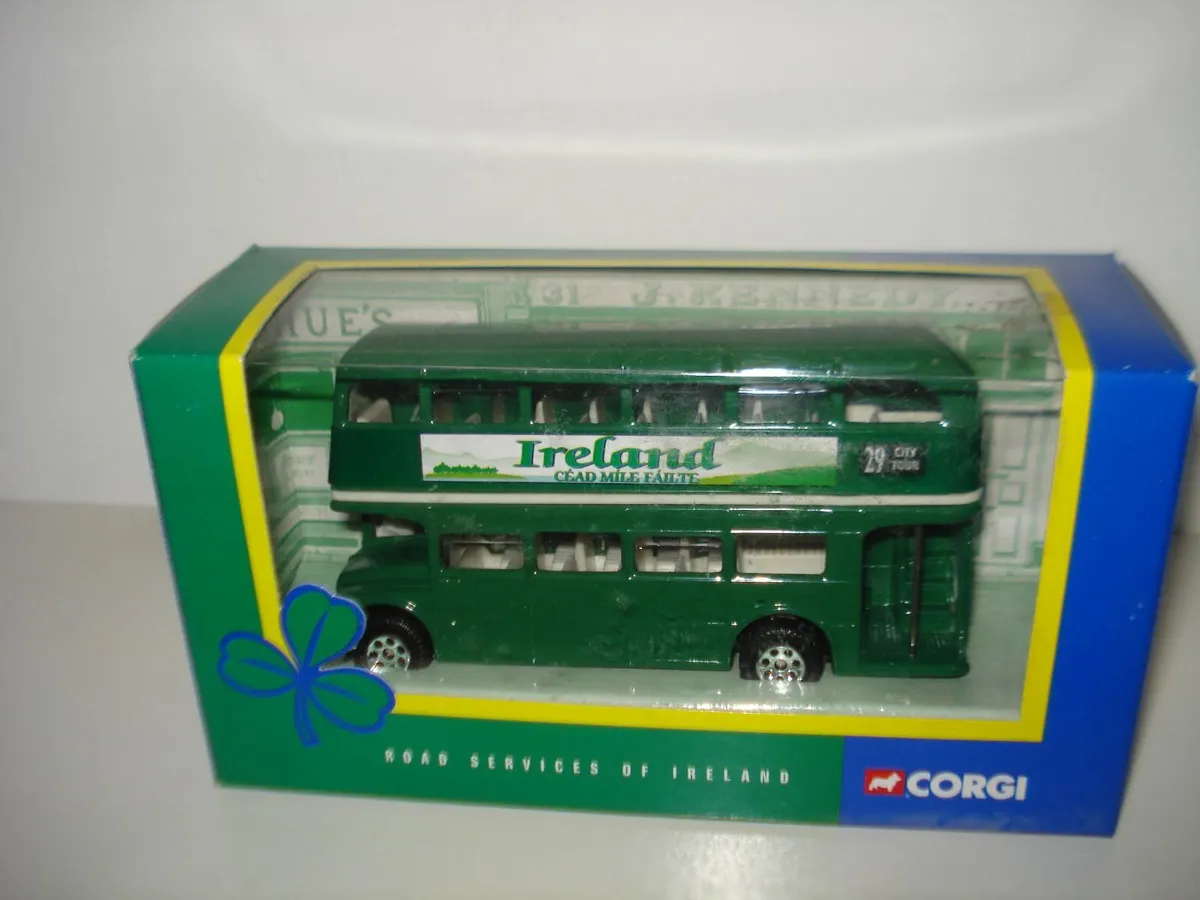 IRISH GREEN DOUBLE DECKER MODEL BUSES. 3. - Image 4