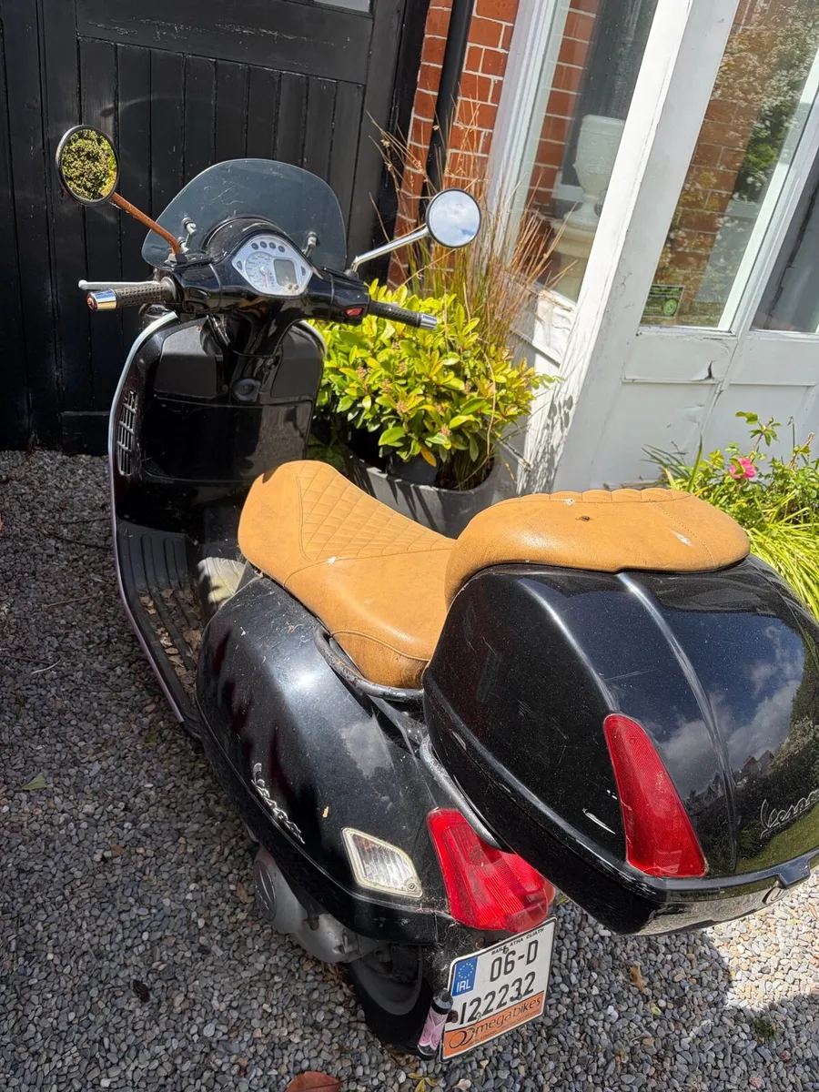 Vespa - Image 1