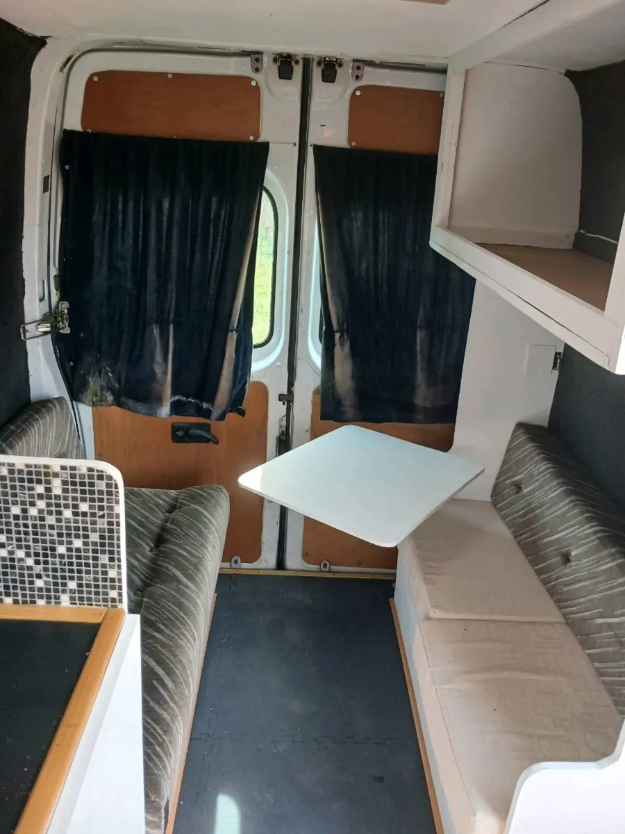 03 Camper van on the logbook as campervan - Image 2