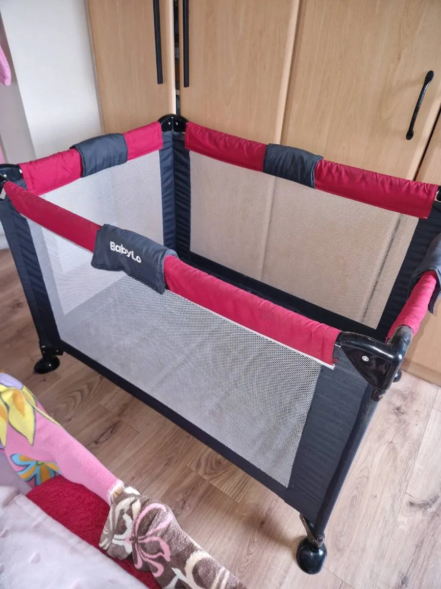 Babylo Travel Cot - Image 4