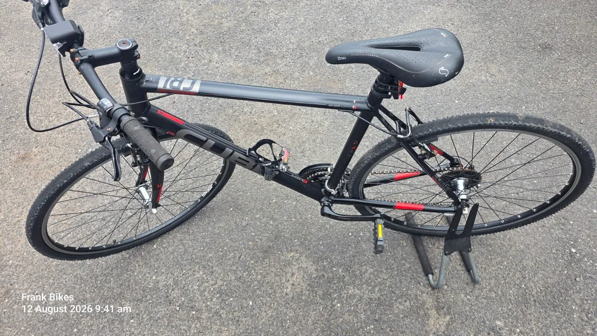 Cube CRL Hybrid Bike – 28” Wheels – 21” Frame - Image 2
