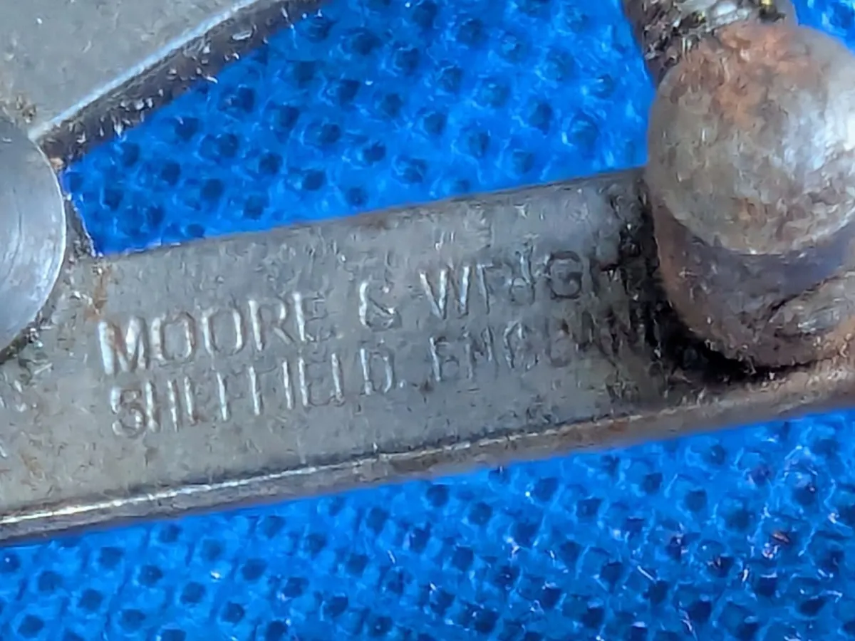 100mm Inside & Outside Calipers - Image 2