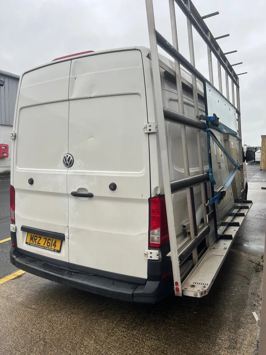 Volkswagen Crafter 2017 Sprinter Mercedes Renault - Image 2
