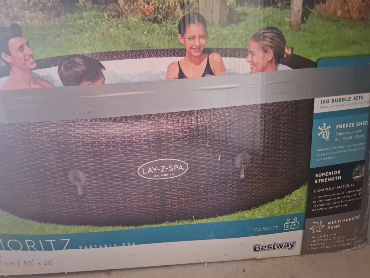 Outdoor - Image 4