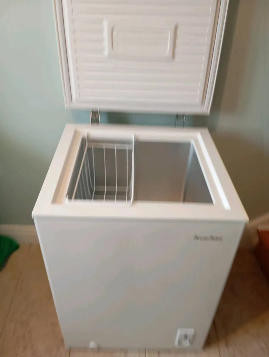 PowerPoint chest freezer - Image 2