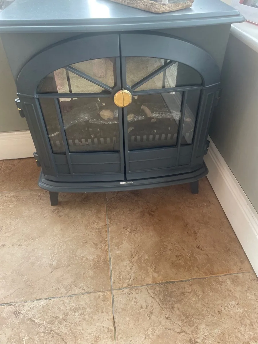 Electric  stove - Image 1