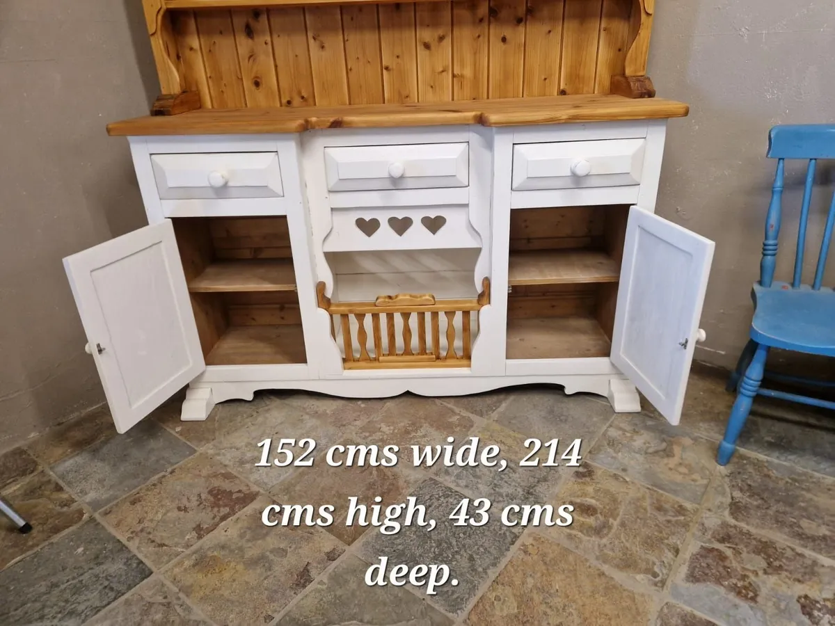 Large vintage Irish pine coop kitchen dresser - Image 2