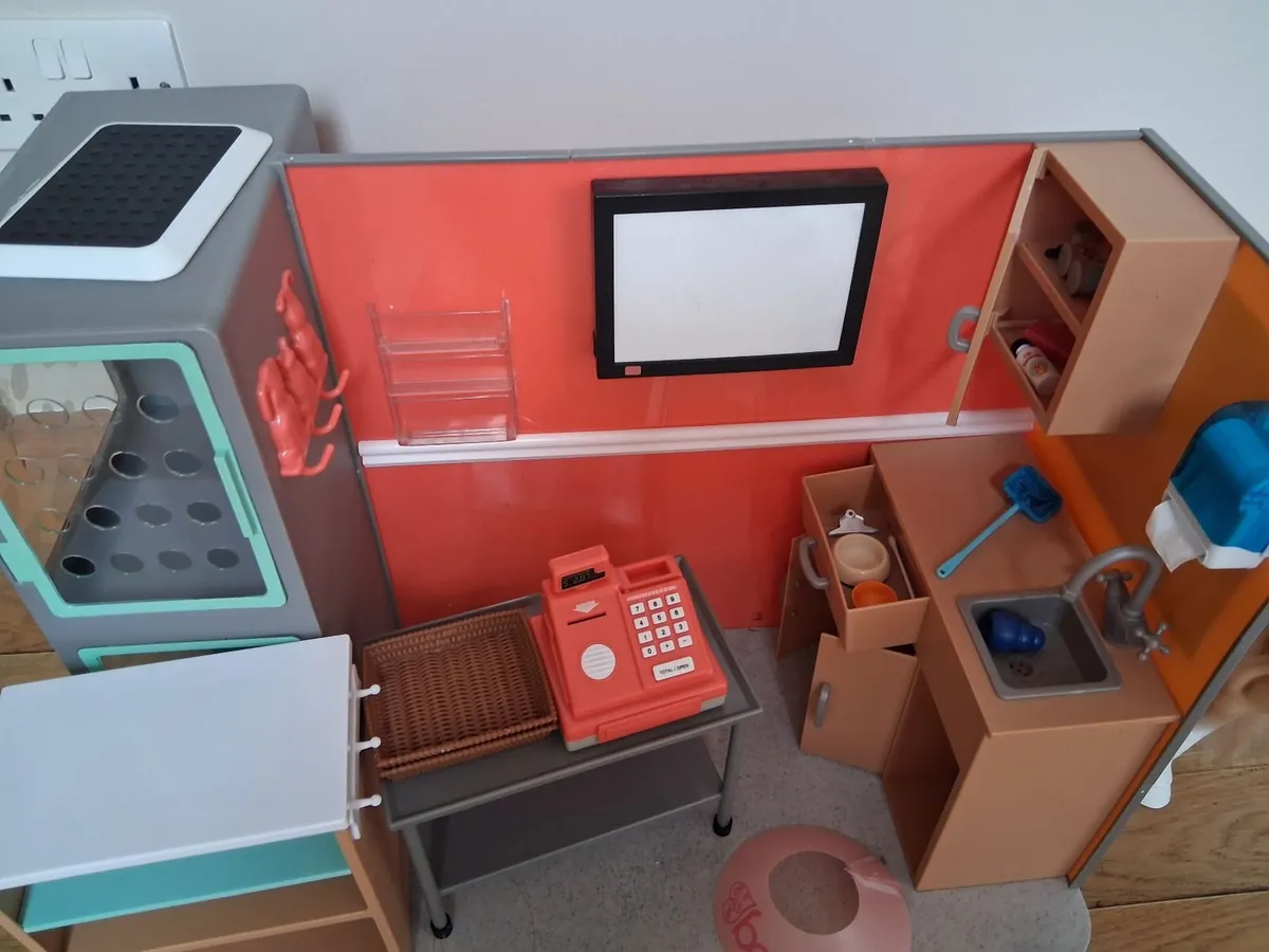 Our Generation Vet station - Image 4