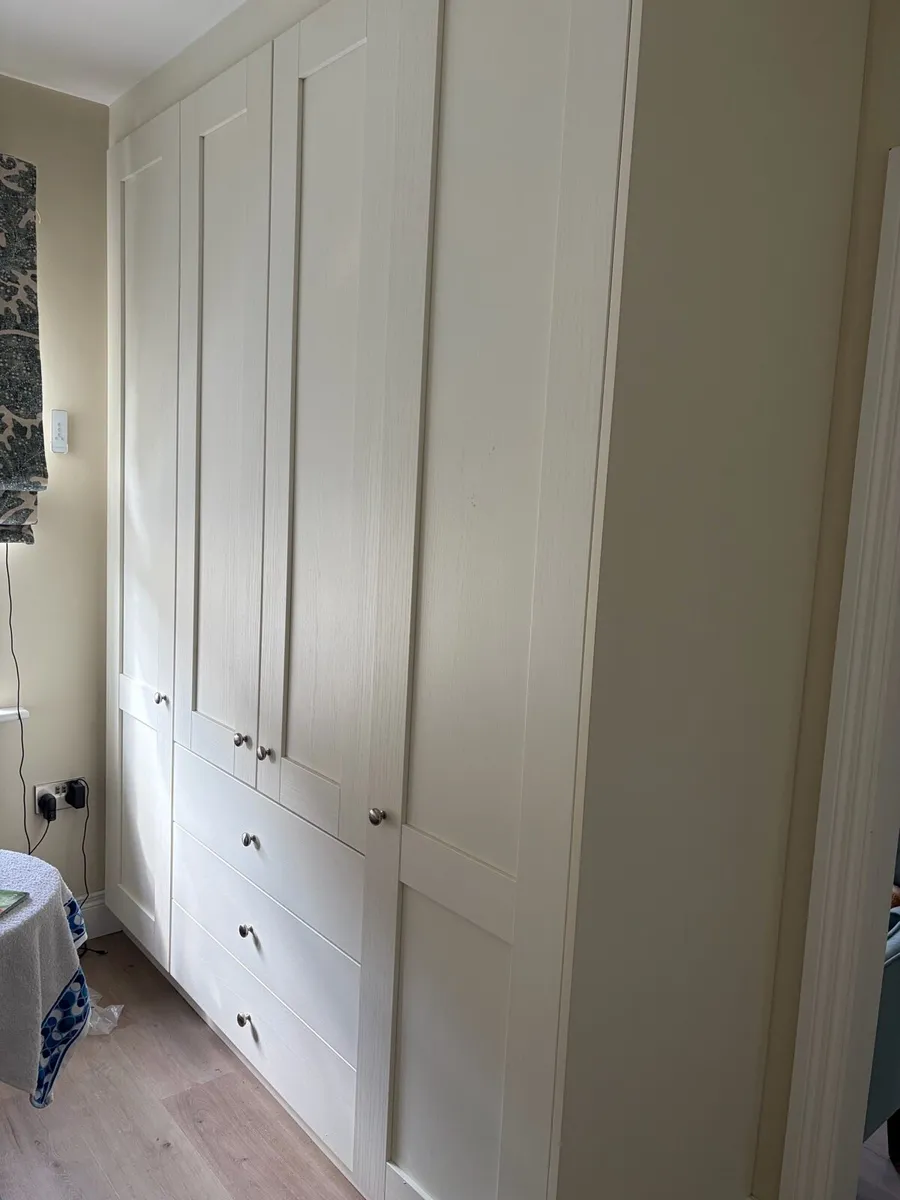 Wardrobe Doors Shaker Style immediate - Image 2