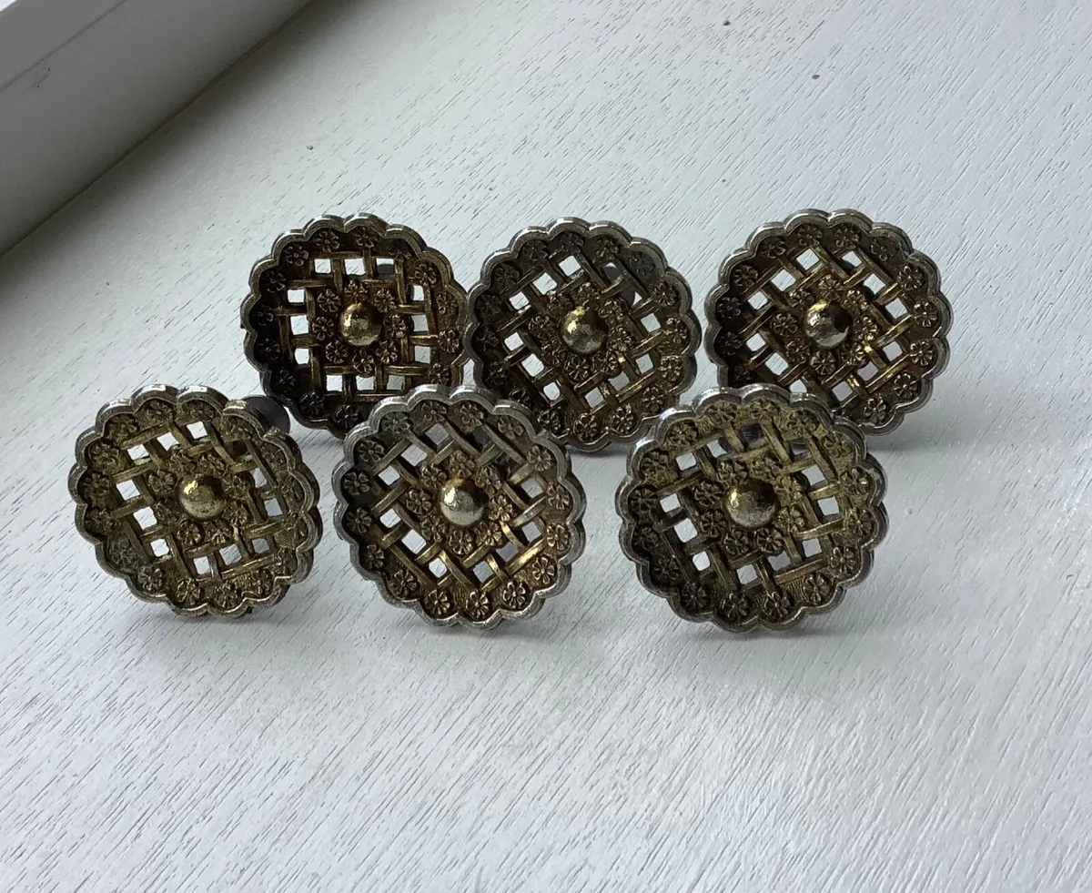 Antique Style Knobs - Image 1