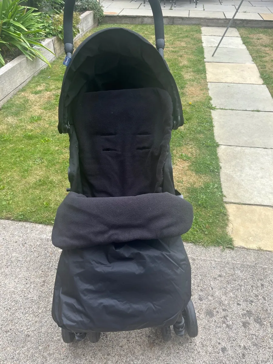 Stroller and walker - Image 2