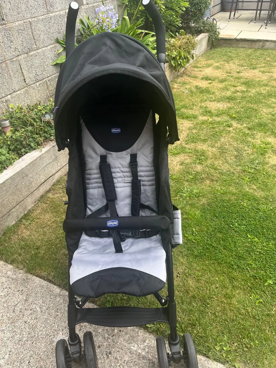 Stroller and walker - Image 4
