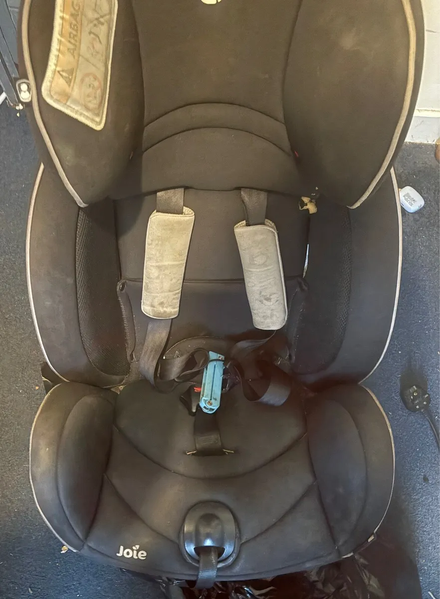 Joie car seat - Image 1