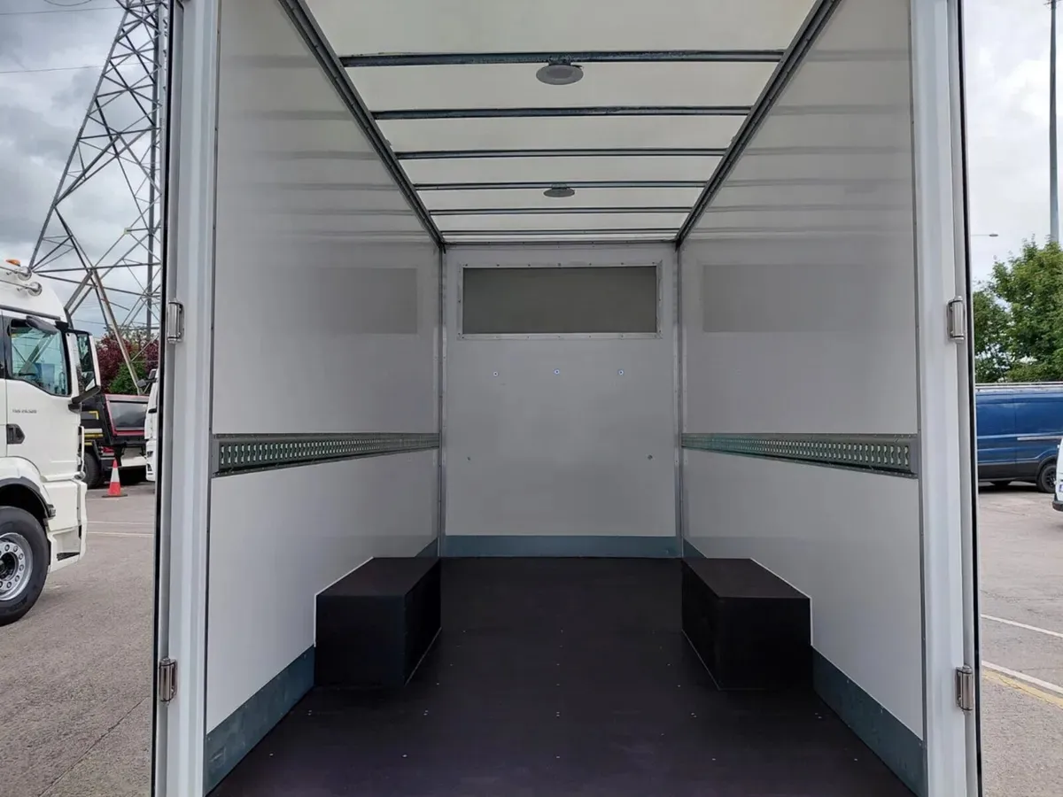 MAN TGE Platform Box - Image 3