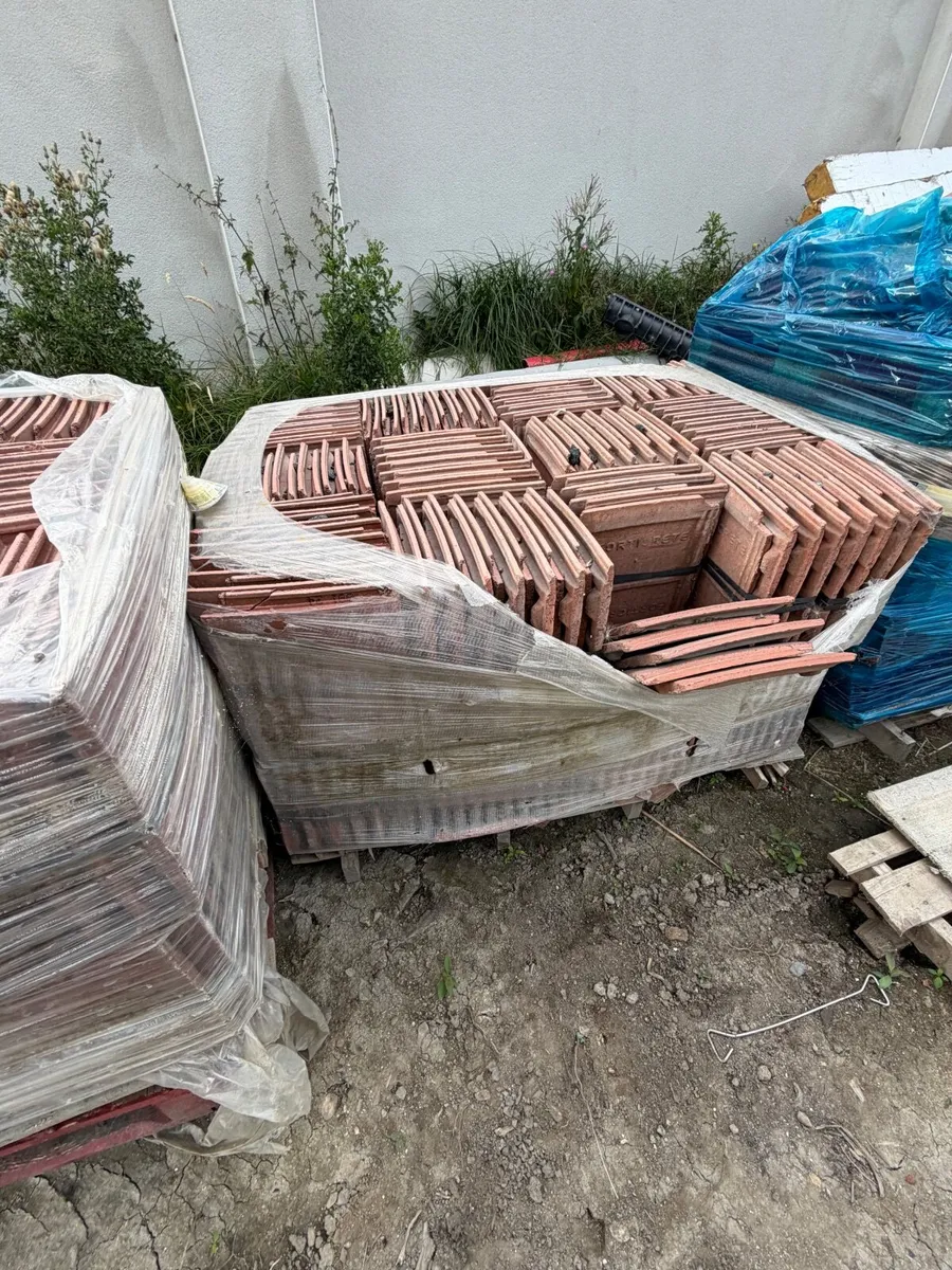 Red Roof tiles - Image 4