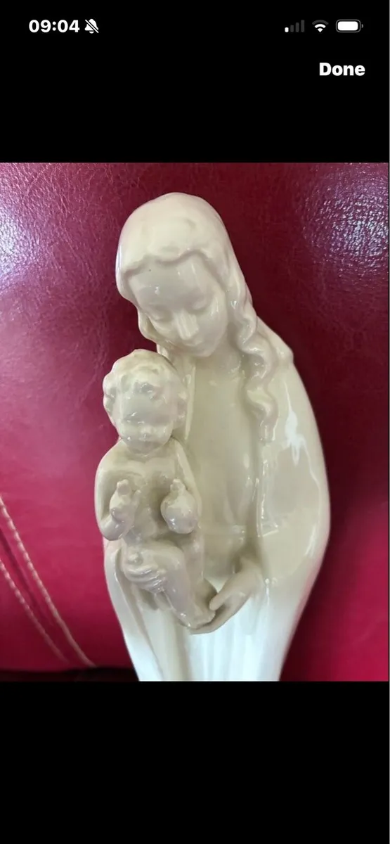 Goebel Madonna & Child Figurine - Image 2