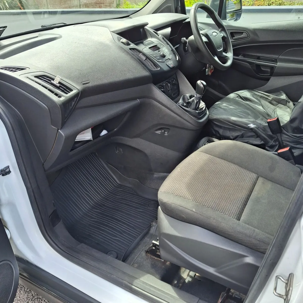 Ford Transit 2016 - Image 2