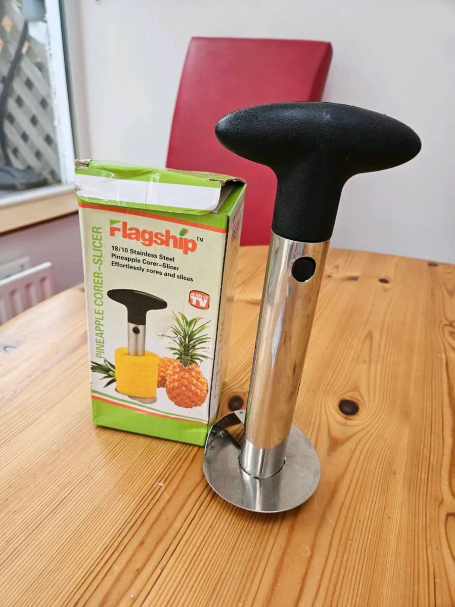 Pineapple corer - Image 1