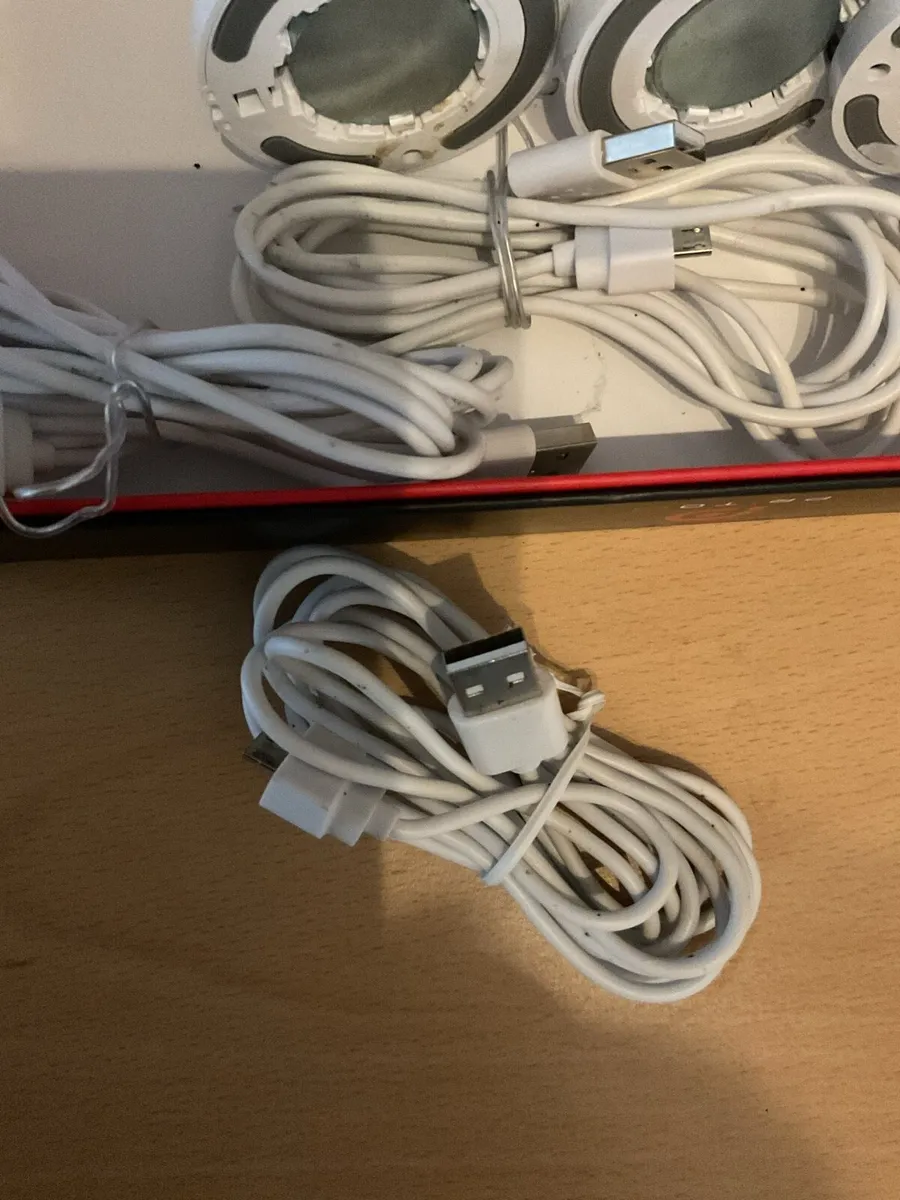 4 Blink indoor WiFi cameras - Image 2