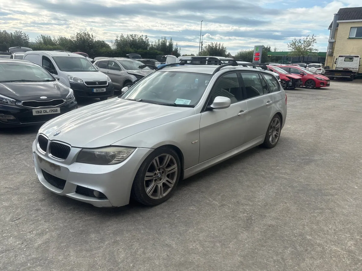 2010 bmw e90 m sport for breaking - Image 1