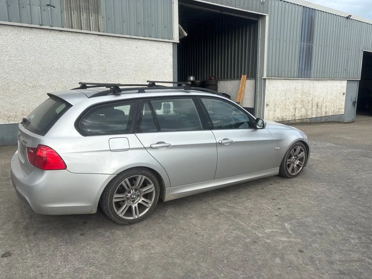 2010 bmw e90 m sport for breaking - Image 3