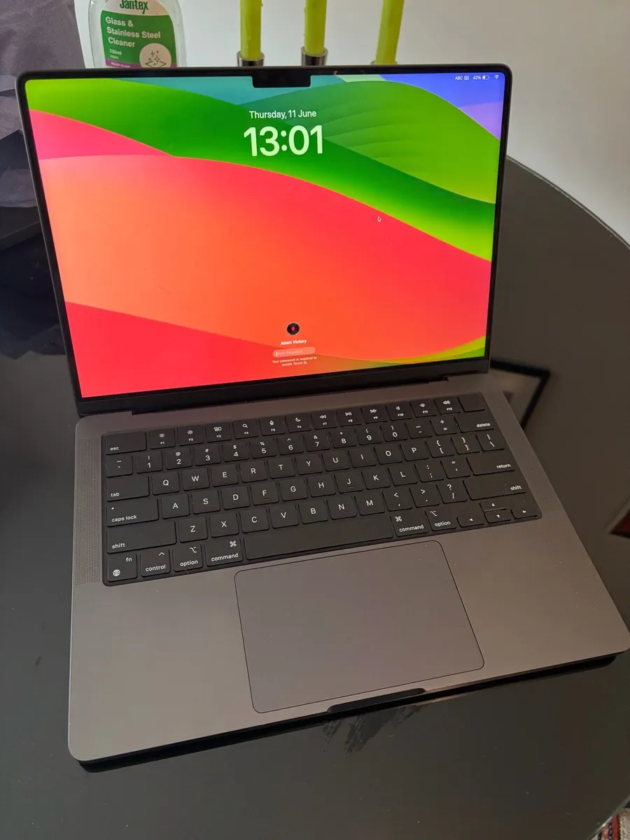 MacBook Pro - Image 1