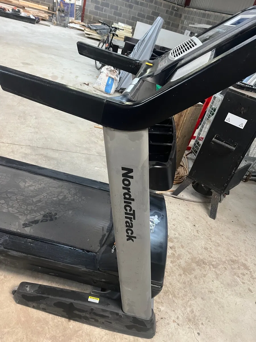 Nordic track treadmill - Image 4