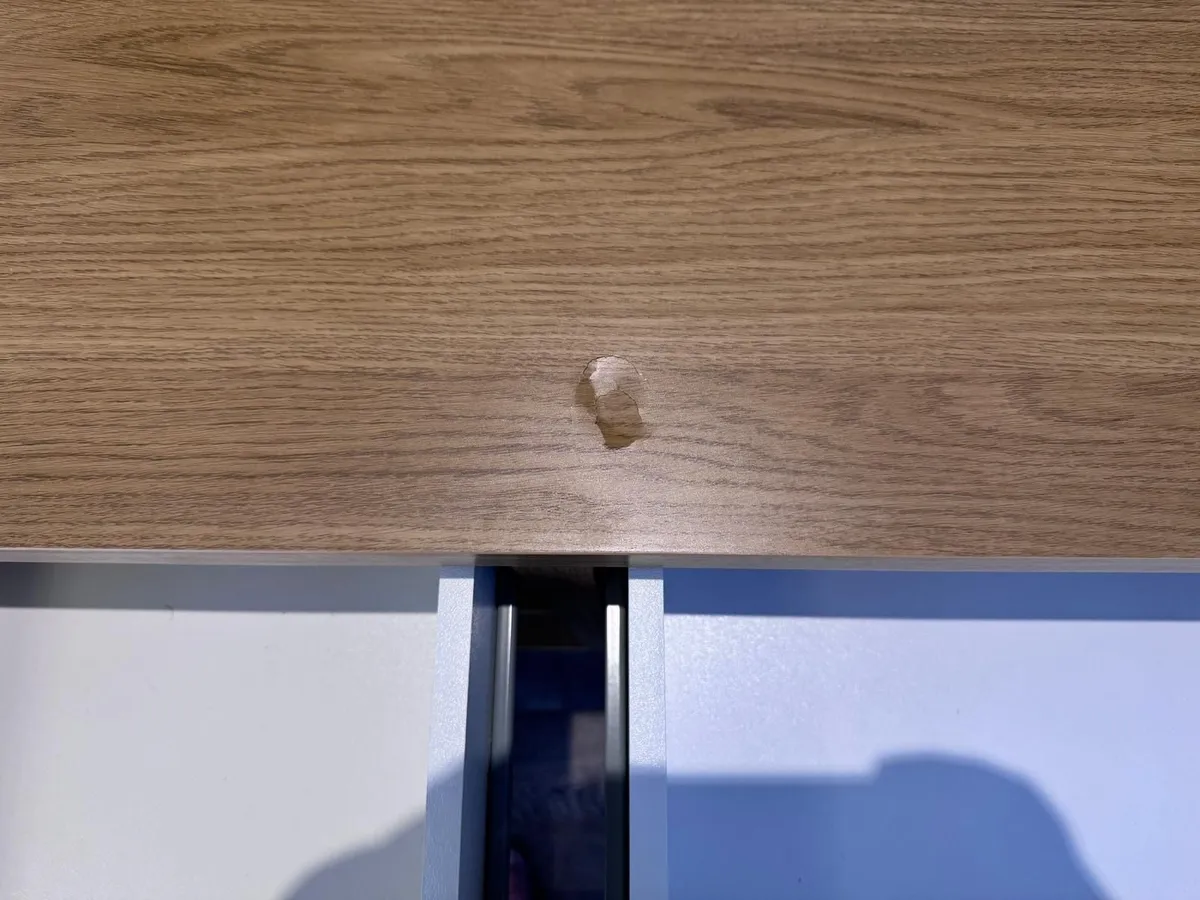 Ikea Micke desk - Image 3