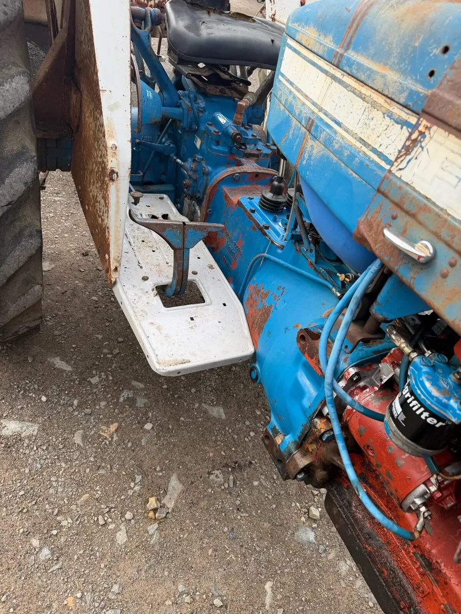 1973 Ford 4000 - Image 3